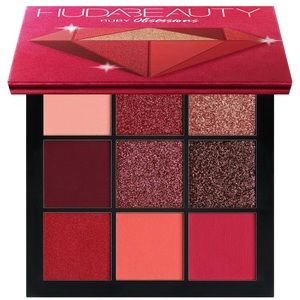 Huda Beauty Obsessions Ruby Eyeshadow Palette
